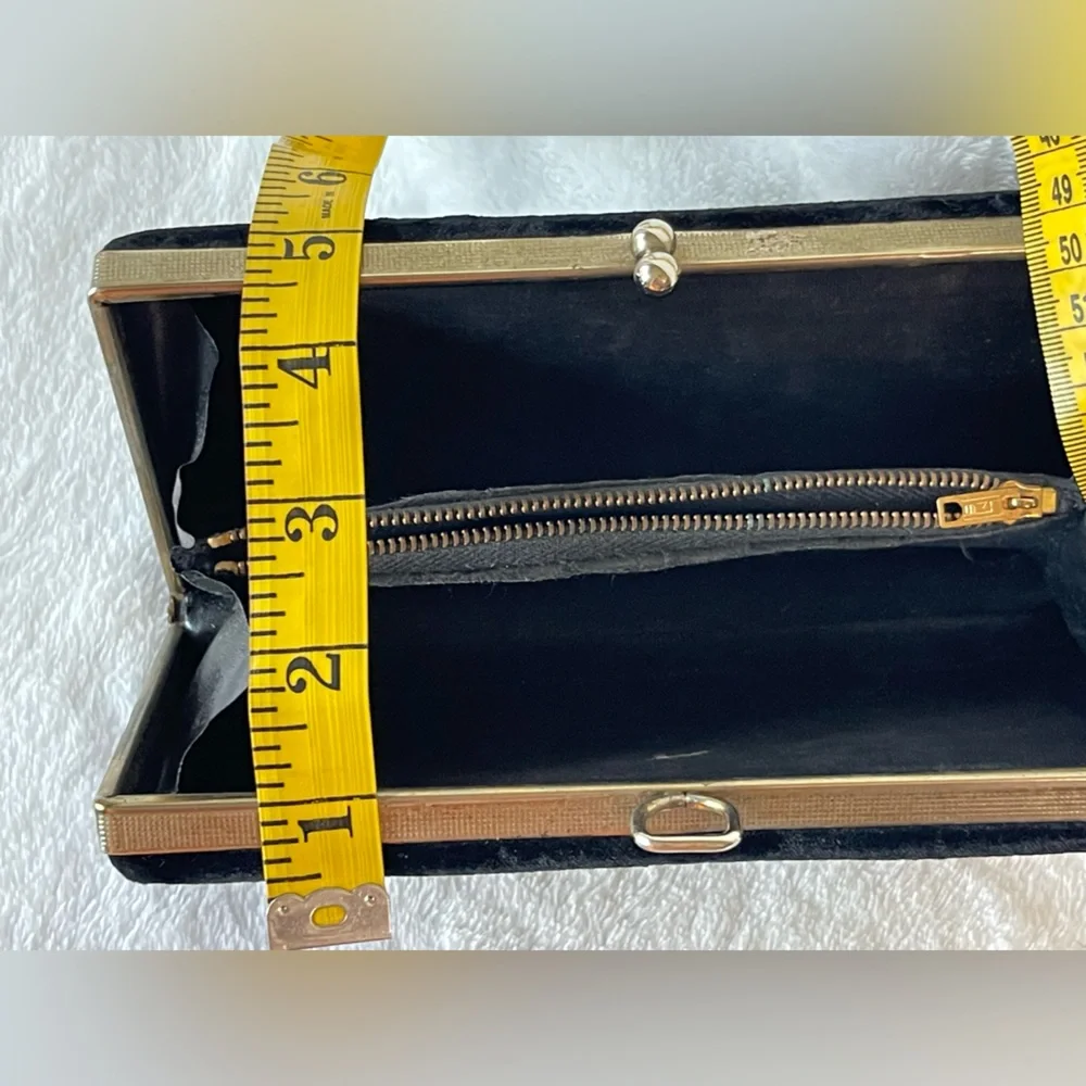 Amazing vintage Velvet 1950s clutch purse wallet black with gold metal